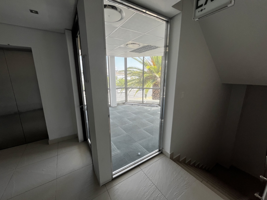 To Let commercial Property for Rent in Bo Oakdale Western Cape